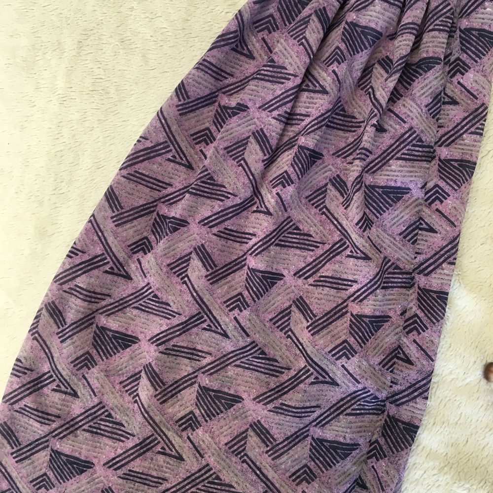 Purple Patterned High-Low skirt - Picture 3 of 5